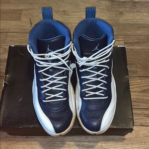 Retro 12 Obsidian